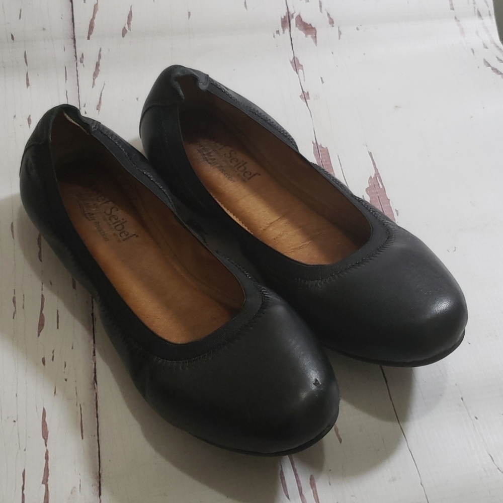 Josef Seibel black ballerine flats 40